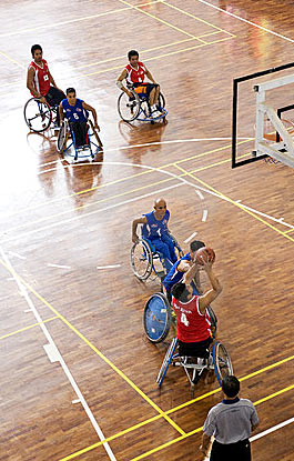 Тренировки инвалидов-спортсменов