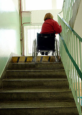 льготы инвалидов при обеспечении жилой площадью