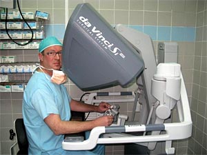 роботизированный хирургический комплекс DaVinci